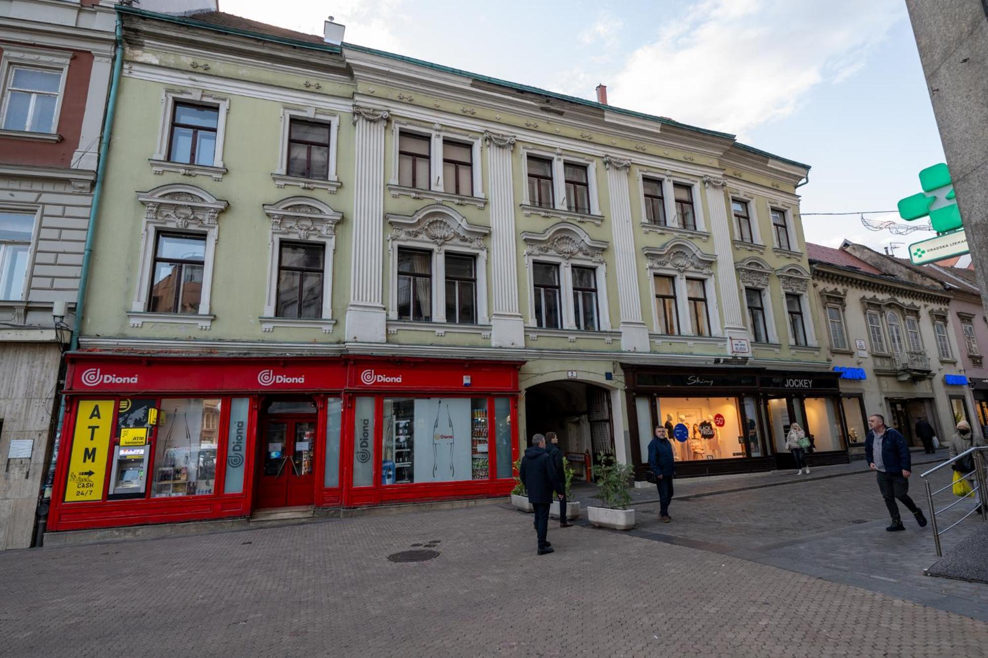 Mandina Studios On A Main Square Zagreb Bagian luar foto